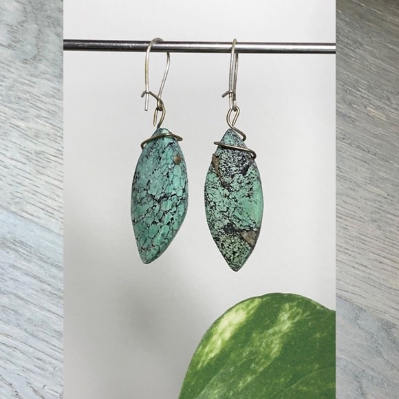 Turquoise Stone Drop Earrings - Picture 5 of 6